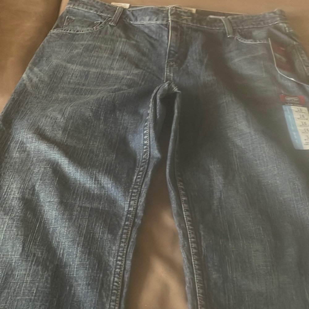 Signature Levi Strauss Women Misses 16 Medium Low Rise.